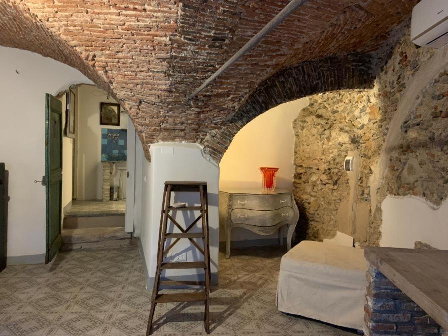 B&B Giardinidivale A 2 Chilometri Da Finale Ligure Borgio Verezzi Szoba fotó