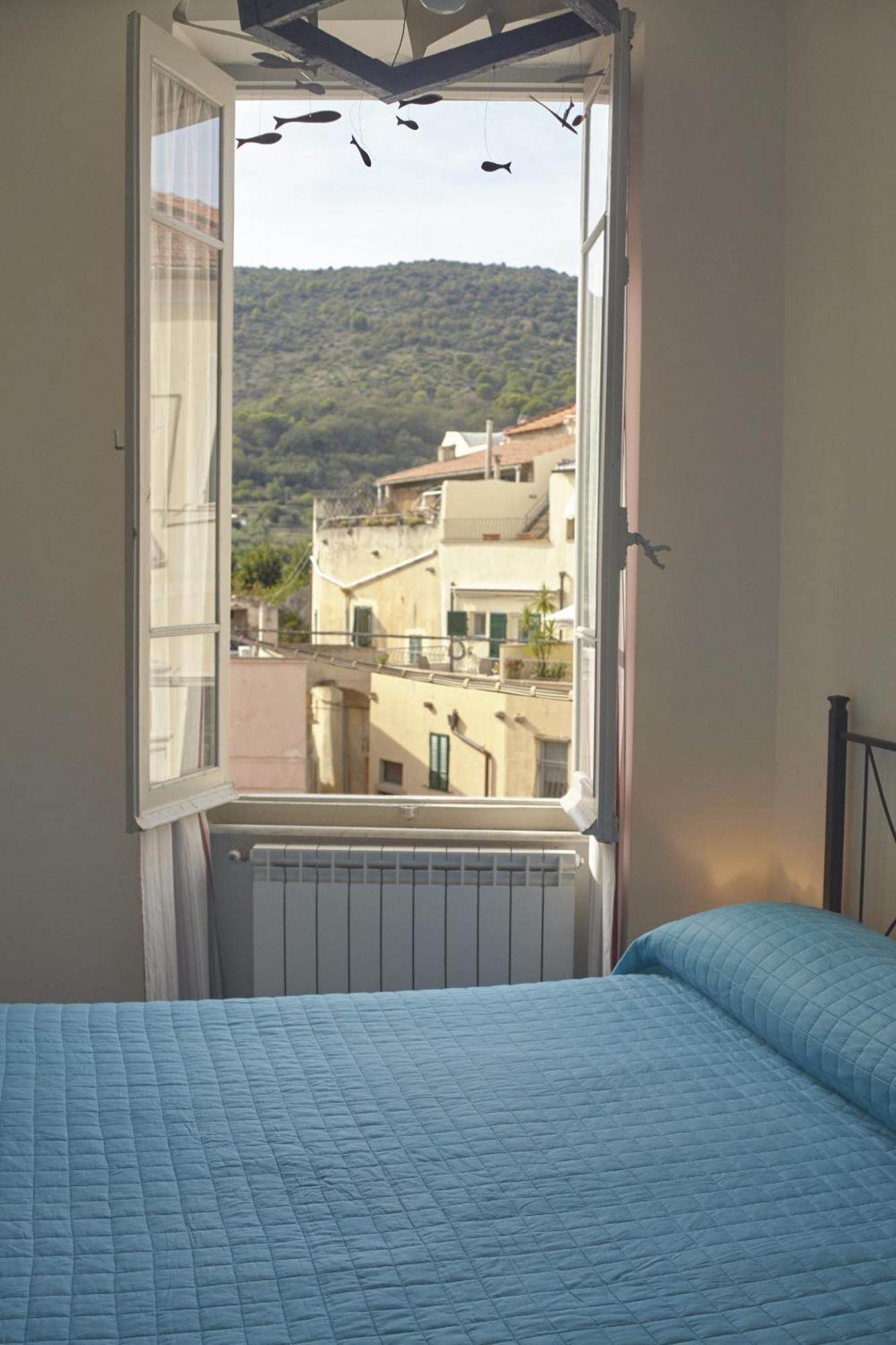 B&B Giardinidivale A 2 Chilometri Da Finale Ligure Borgio Verezzi Szoba fotó